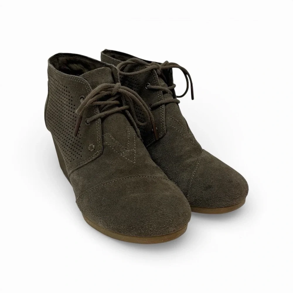 TOMS Desert Crepe Wedge Ankle Boots Tarmac Olive‎ Suede Size 8